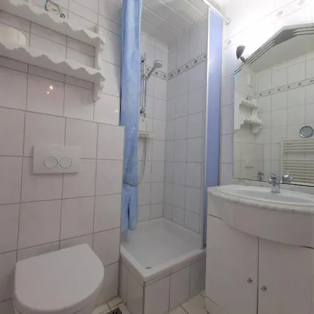 F12-001 Apartment *